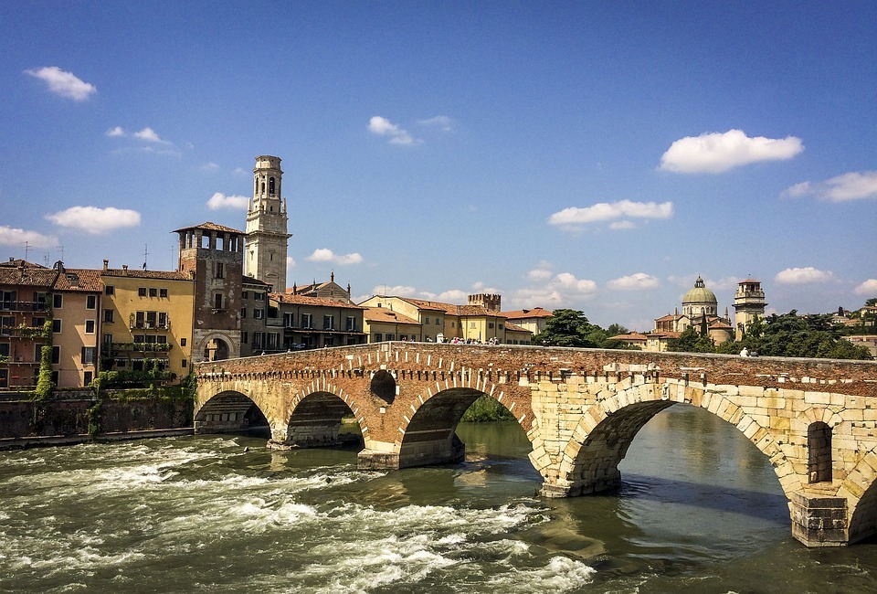 Ponte Pietra Ponte Pietra